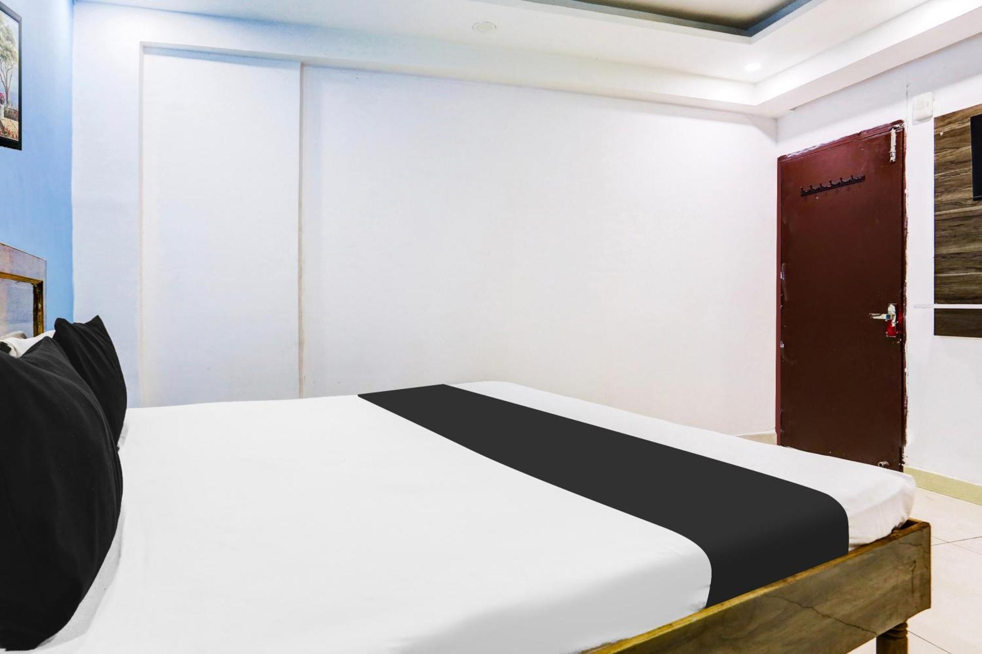 Hotel Rk Plaza 新德里 外观 照片